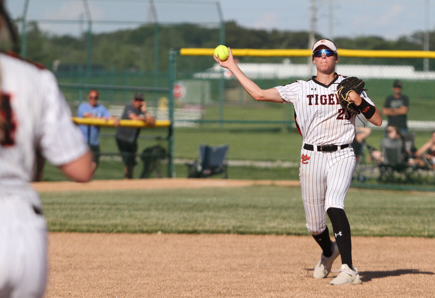 Illinois Class 4A Pekin Sectional: Edwardsville vs Belleville East